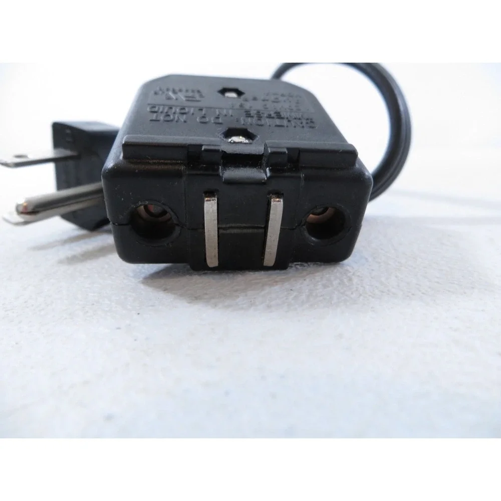 AuOne MDP-4 Magnetic Breakaway Electric AC Power Cord Cable Plug‎ E235630